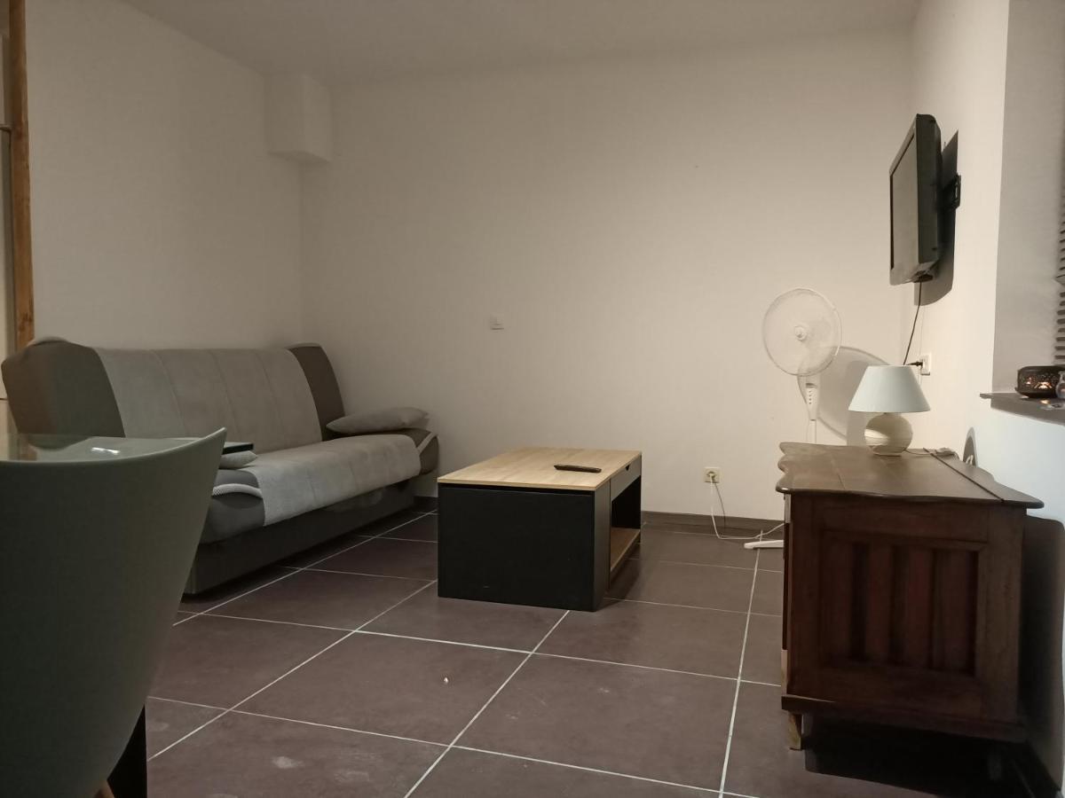 Magnifique Studio Pour Curiste مونتيسكوي المظهر الخارجي الصورة